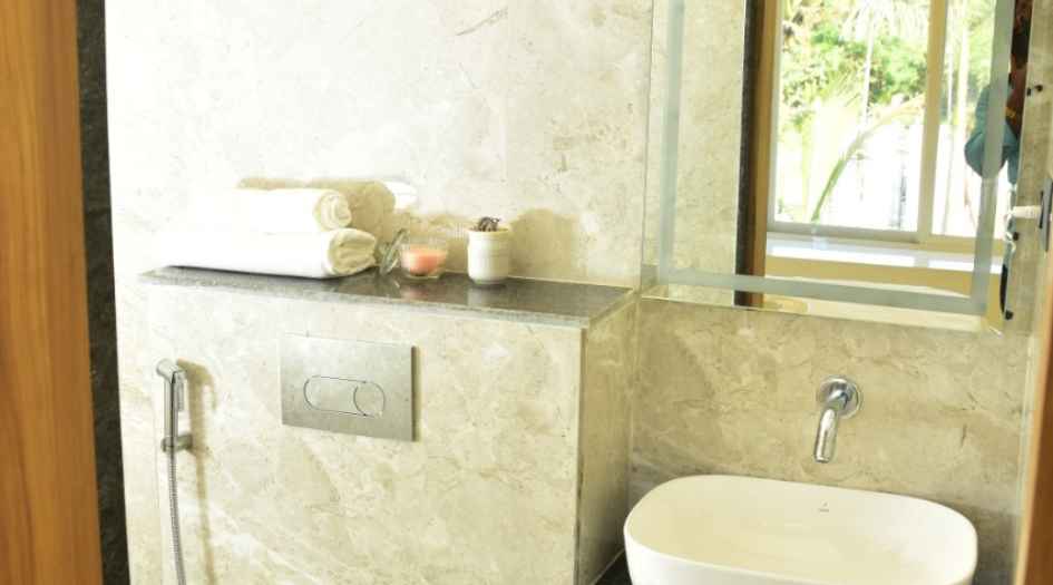 Sarvppratham-Palm-Hills-Bath-Room